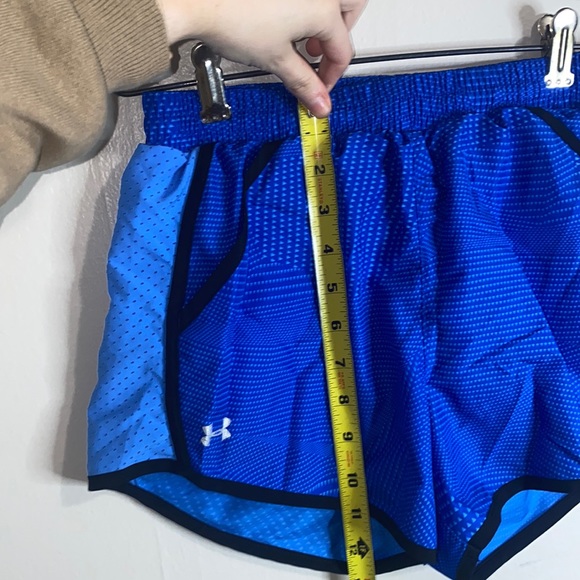🍂Shades of blue Under Armor athletic shorts! - Picture 6 of 8